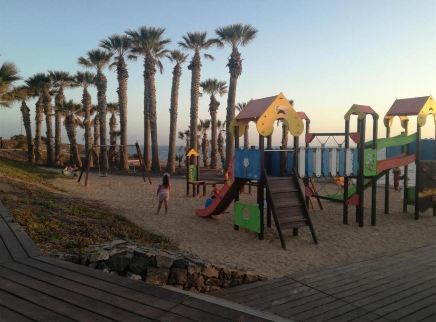 Alcala Seaside Apartment, Two Rooms, Private Parking Exterior photo