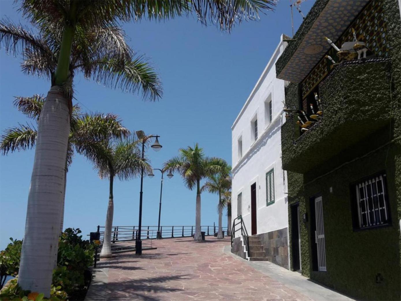 Alcala Seaside Apartment, Two Rooms, Private Parking Exterior photo