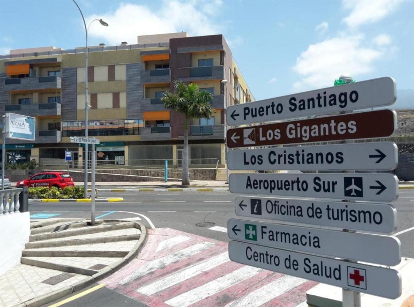 Alcala Seaside Apartment, Two Rooms, Private Parking Exterior photo